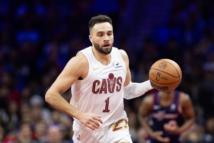 Nov 21, 2023; Philadelphia, Pennsylvania, USA; Cleveland Cavaliers guard Max Strus (1) in action against the Philadelphia 76ers during the second quarter at Wells Fargo Center. Mandatory Credit: Bill Streicher-USA TODAY Sports